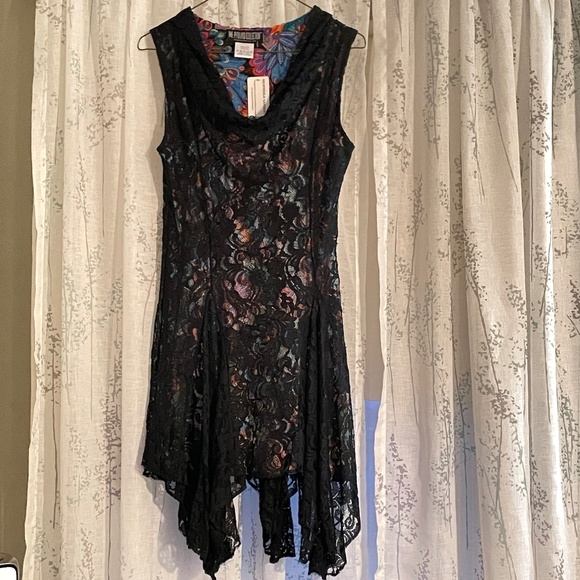 Pyramid Collection Dresses & Skirts - Pyramid Collection Reversible Black Lace Dress - S